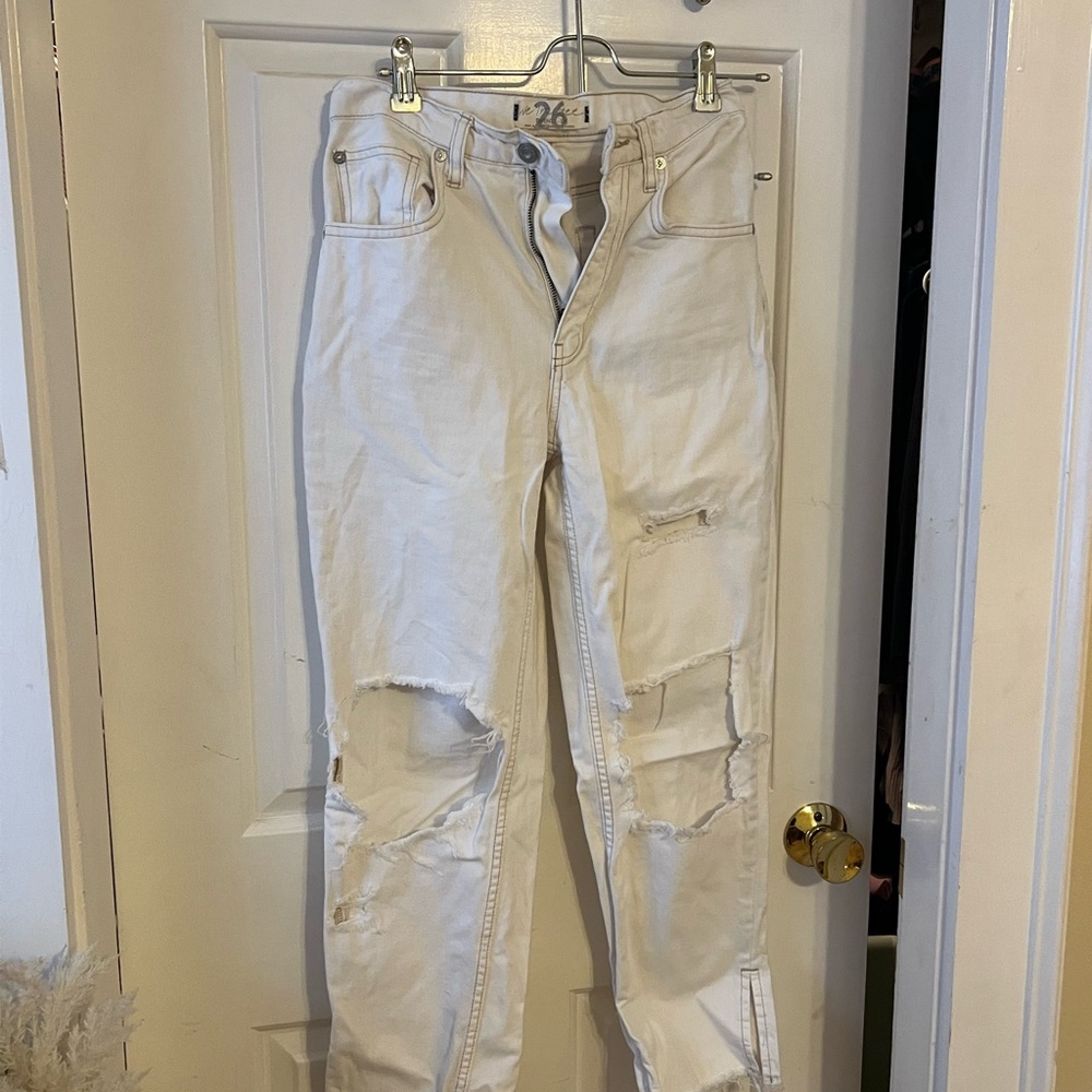 Womens White Distressed Jeans